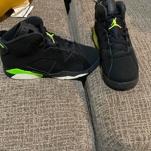 Kids Jordan 6 retro